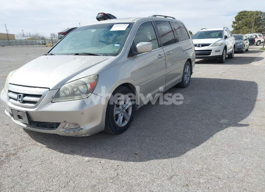 Photo 2 of 2005 Honda Odyssey TOURING (VIN 5FNRL38895B060605)