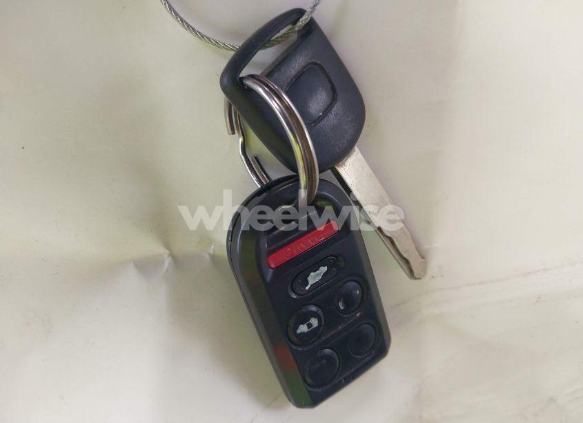 Photo 11 of 2005 Honda Odyssey TOURING (VIN 5FNRL38895B061480)