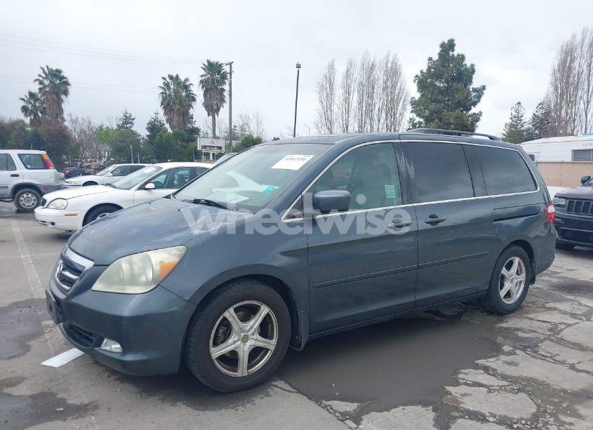 Photo 2 of 2005 Honda Odyssey TOURING (VIN 5FNRL38895B061480)
