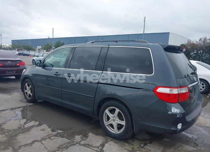 Photo 3 of 2005 Honda Odyssey TOURING (VIN 5FNRL38895B061480)