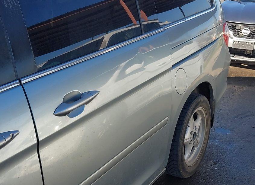 Photo 6 of 2005 Honda Odyssey TOURING (VIN 5FNRL38895B105154)