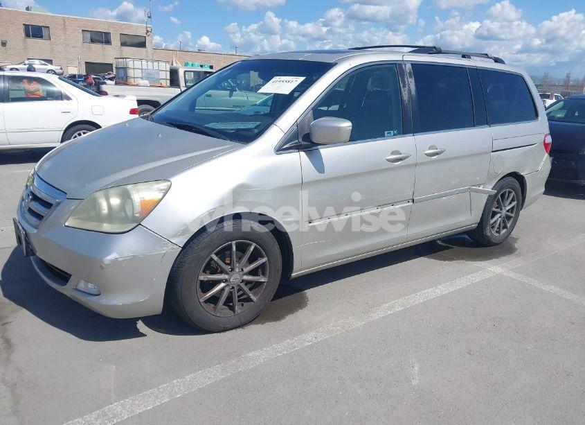 Photo 2 of 2006 Honda Odyssey TOURING (VIN 5FNRL38896B016556)