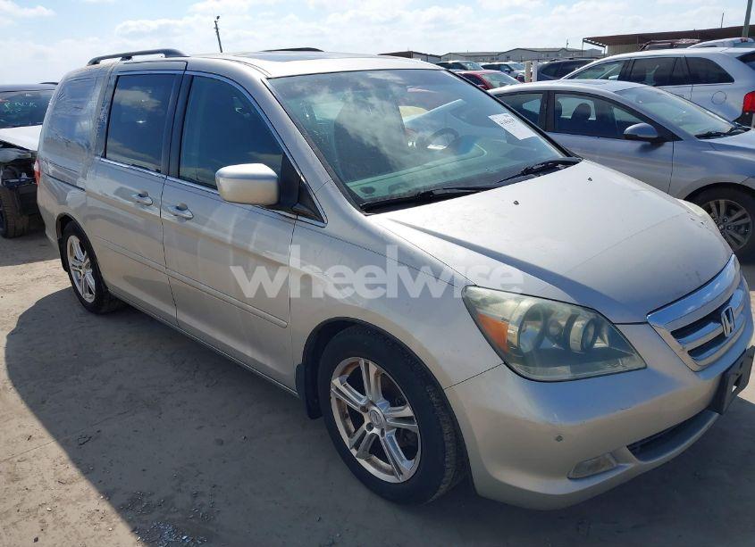 2006 Honda Odyssey TOURING (VIN 5FNRL38896B120707) main photo
