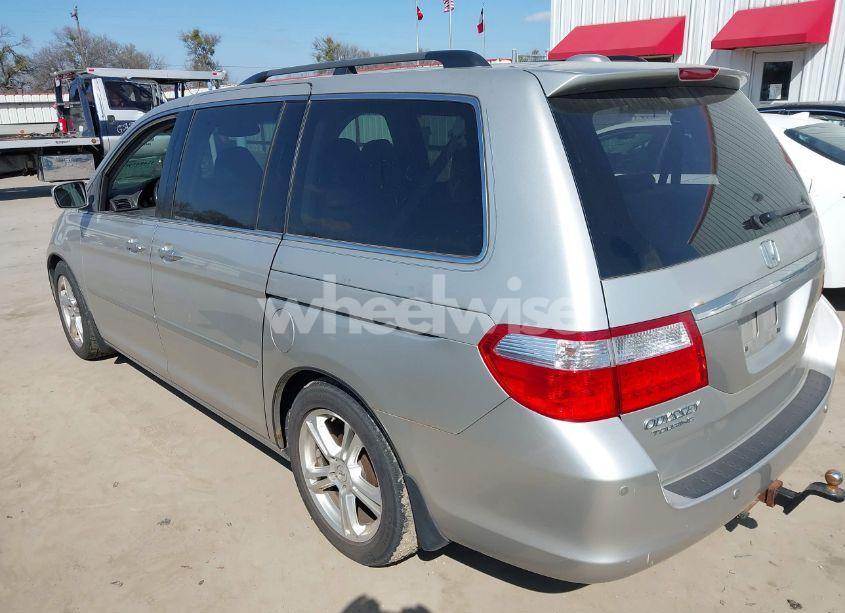 Photo 3 of 2006 Honda Odyssey TOURING (VIN 5FNRL38896B120707)