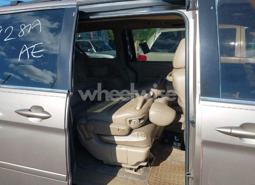 Photo 8 of 2007 Honda Odyssey TOURING (VIN 5FNRL38897B051888)