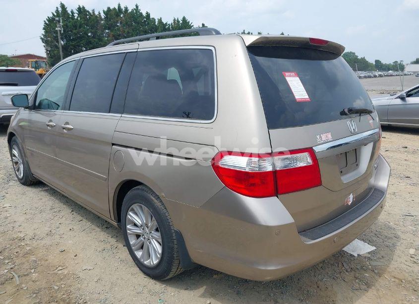Photo 3 of 2005 Honda Odyssey TOURING (VIN 5FNRL388X5B032666)