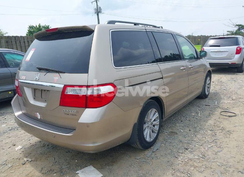 Photo 4 of 2005 Honda Odyssey TOURING (VIN 5FNRL388X5B032666)