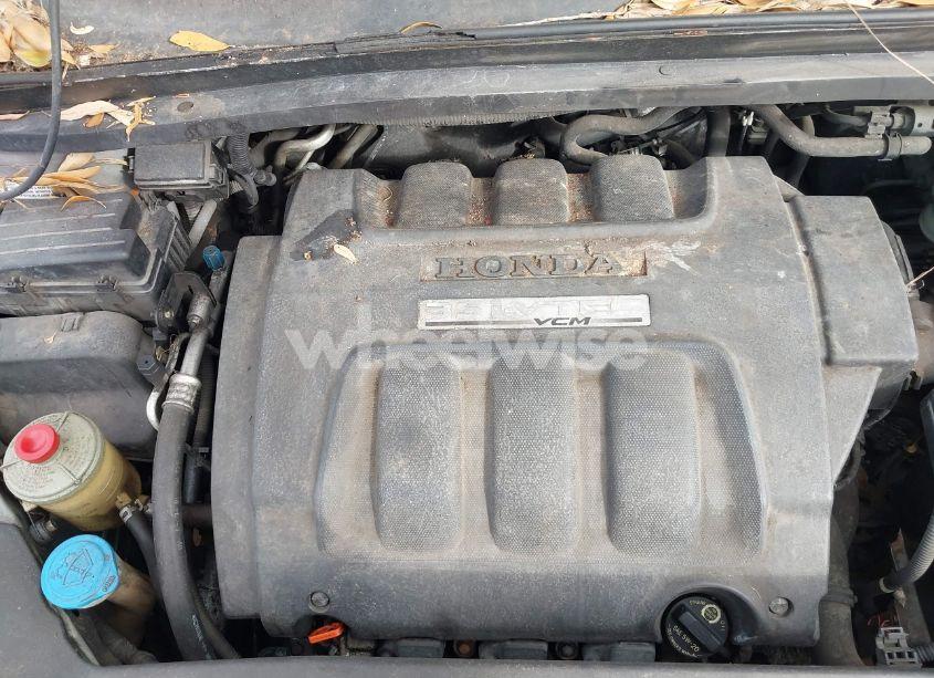 Photo 10 of 2005 Honda Odyssey TOURING (VIN 5FNRL388X5B102506)