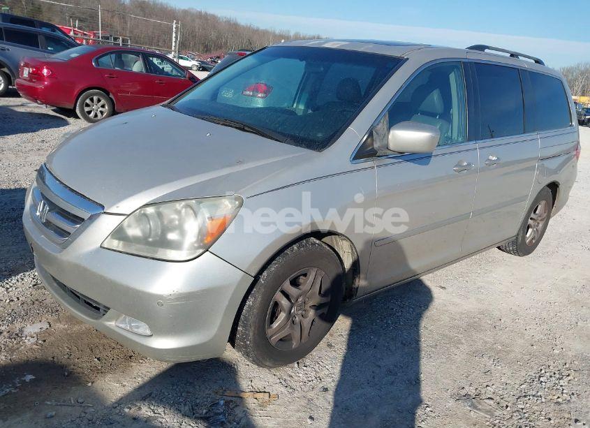 Photo 2 of 2006 Honda Odyssey TOURING (VIN 5FNRL388X6B118562)