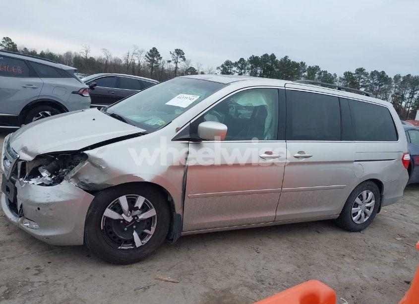 Photo 14 of 2007 Honda Odyssey TOURING (VIN 5FNRL388X7B112777)