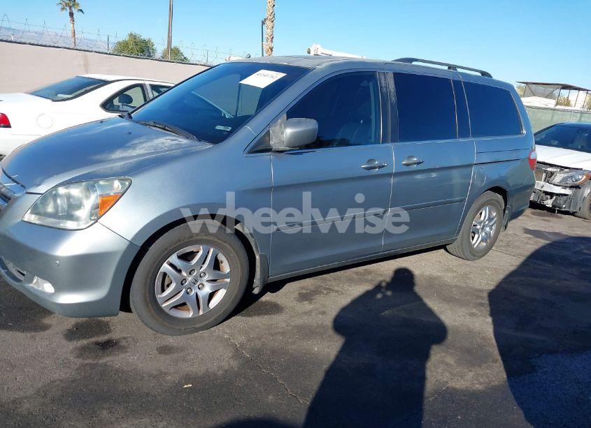 Photo 13 of 2007 Honda Odyssey TOURING (VIN 5FNRL388X7B113105)