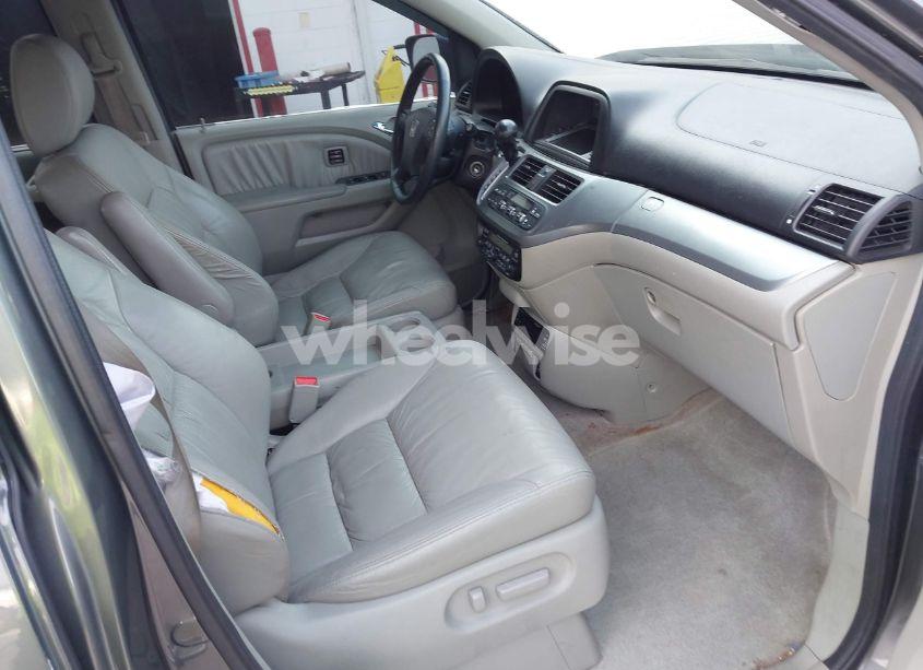 Photo 5 of 2008 Honda Odyssey TOURING (VIN 5FNRL38918B015865)