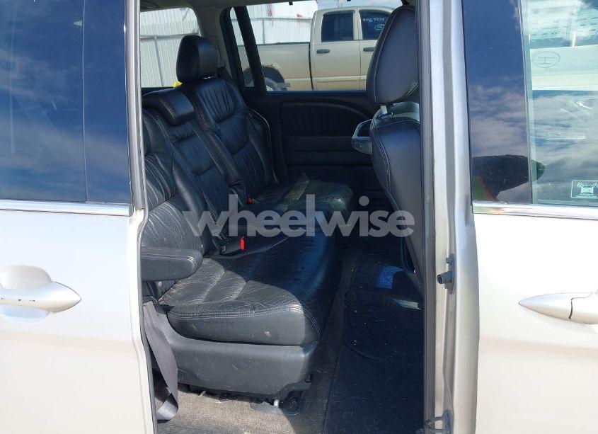 Photo 8 of 2008 Honda Odyssey TOURING (VIN 5FNRL38928B078781)