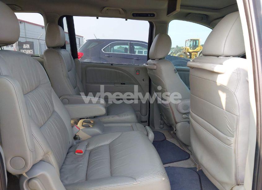 Photo 8 of 2008 Honda Odyssey TOURING (VIN 5FNRL38978B047803)