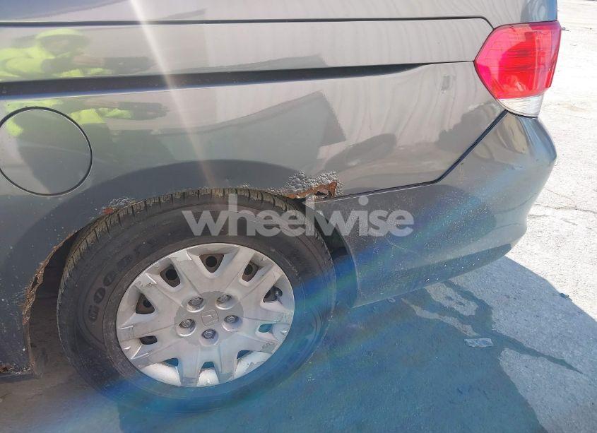 Photo 6 of 2010 Honda Odyssey LX (VIN 5FNRL3H21AB062693)