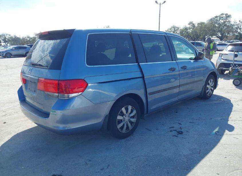 Photo 4 of 2010 Honda Odyssey LX (VIN 5FNRL3H21AB066937)