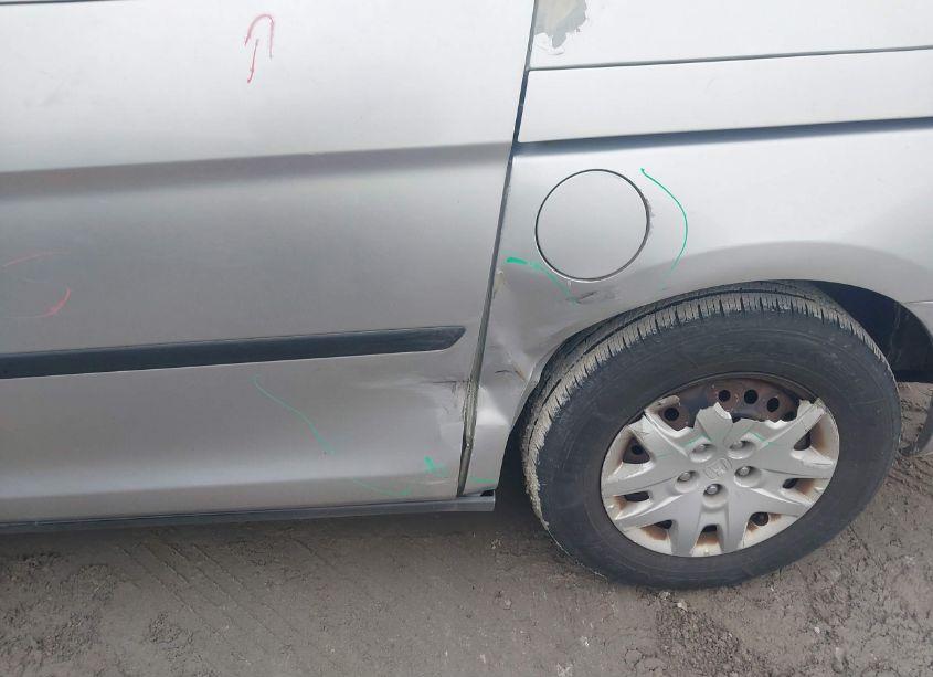 Photo 6 of 2010 Honda Odyssey LX (VIN 5FNRL3H23AB112073)