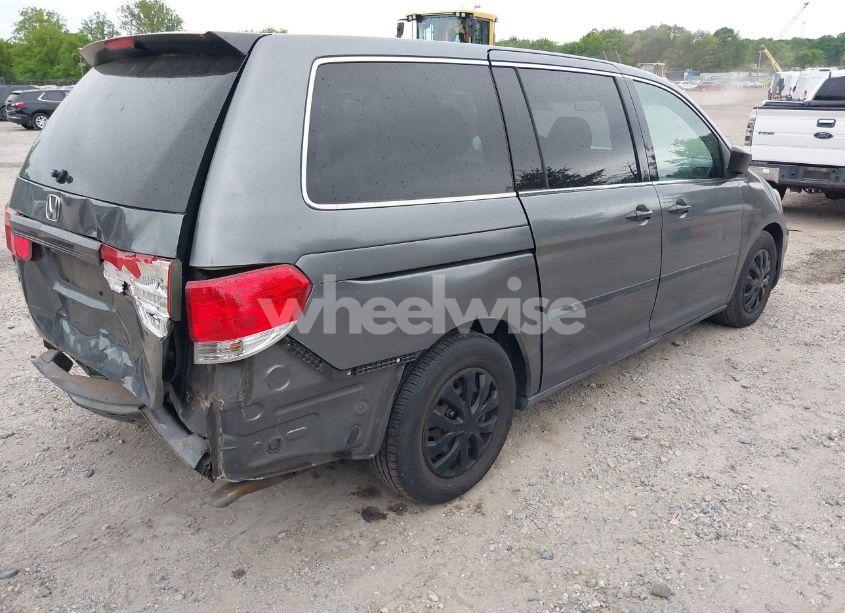 Photo 4 of 2010 Honda Odyssey LX (VIN 5FNRL3H24AB055902)