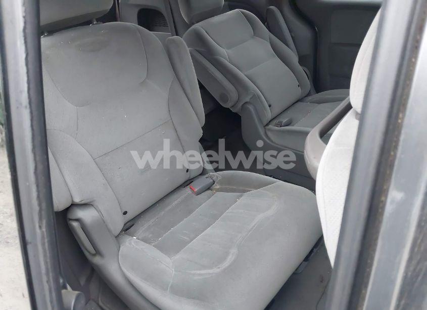 Photo 8 of 2010 Honda Odyssey LX (VIN 5FNRL3H24AB055902)