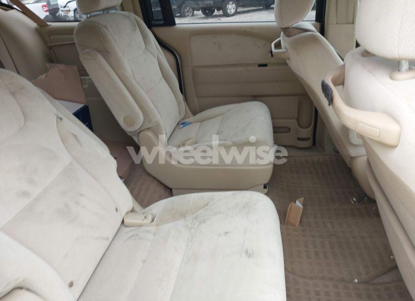 Photo 8 of 2010 Honda Odyssey LX (VIN 5FNRL3H26AB090523)