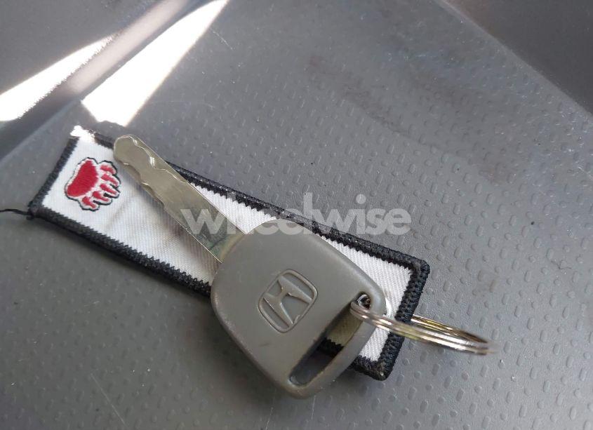 Photo 11 of 2010 Honda Odyssey LX (VIN 5FNRL3H27AB011490)