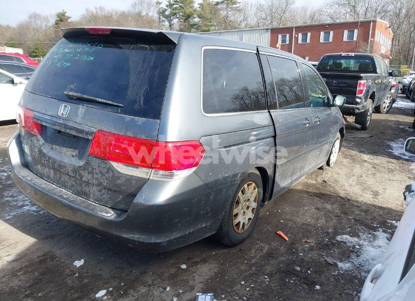 Photo 4 of 2010 Honda Odyssey LX (VIN 5FNRL3H27AB011490)