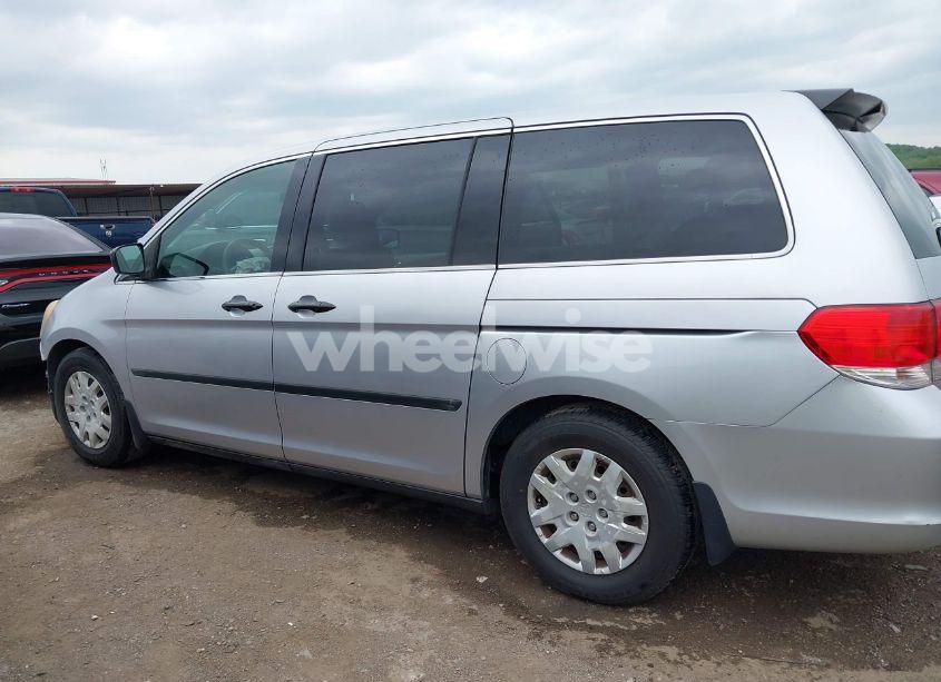 Photo 14 of 2010 Honda Odyssey LX (VIN 5FNRL3H28AB009182)