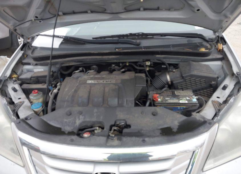 Photo 10 of 2010 Honda Odyssey LX (VIN 5FNRL3H28AB100338)