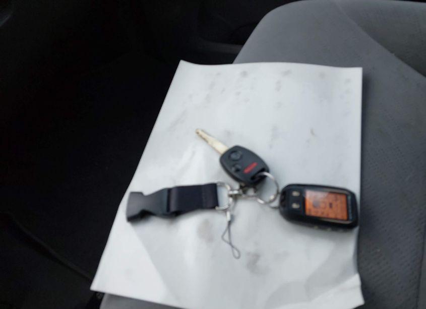 Photo 11 of 2010 Honda Odyssey LX (VIN 5FNRL3H28AB100338)