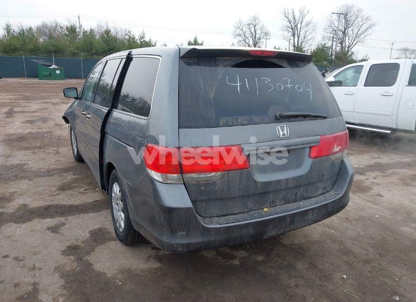 Photo 3 of 2010 Honda Odyssey LX (VIN 5FNRL3H29AB026749)