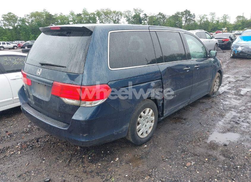 Photo 4 of 2010 Honda Odyssey LX (VIN 5FNRL3H29AB087843)