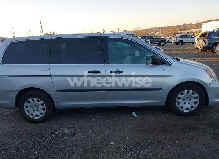 Photo 12 of 2010 Honda Odyssey LX (VIN 5FNRL3H2XAB034214)