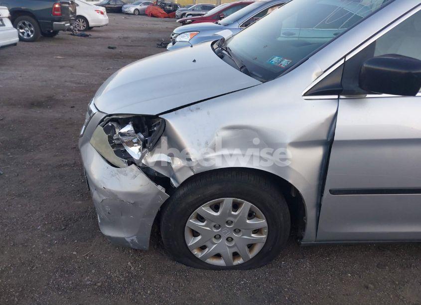 Photo 6 of 2010 Honda Odyssey LX (VIN 5FNRL3H2XAB034214)