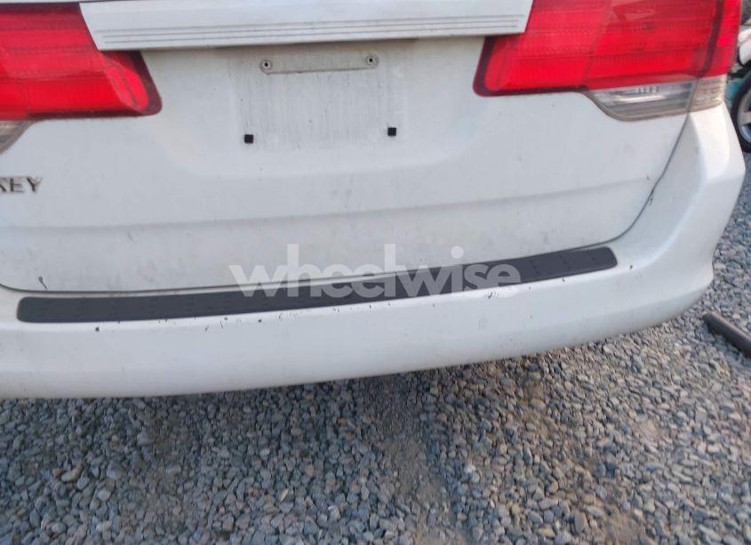 Photo 6 of 2010 Honda Odyssey EX (VIN 5FNRL3H41AB008005)