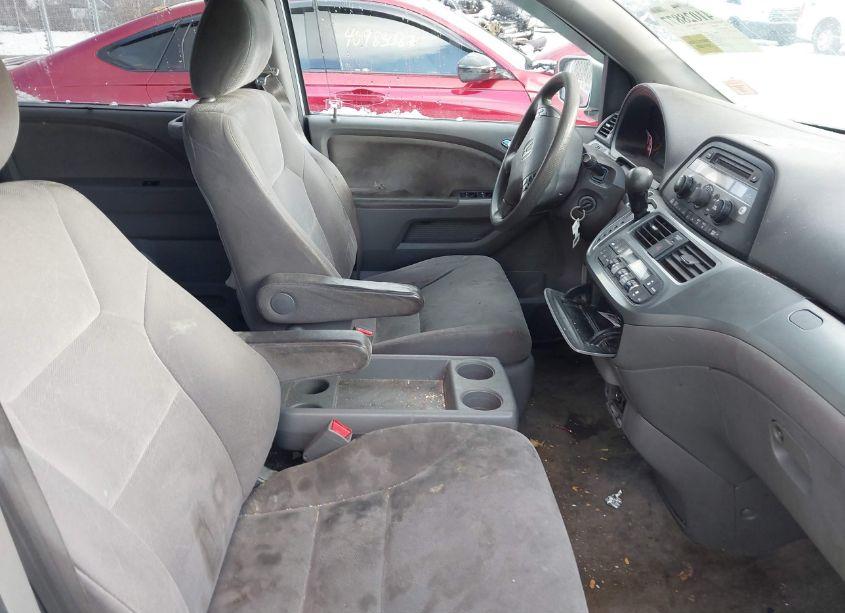 Photo 5 of 2010 Honda Odyssey EX (VIN 5FNRL3H42AB038775)