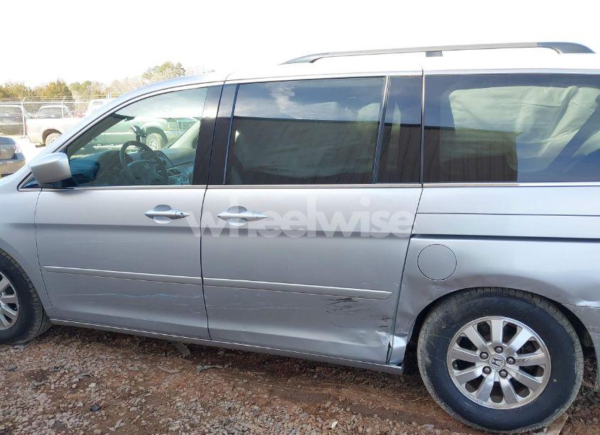 Photo 14 of 2010 Honda Odyssey EX (VIN 5FNRL3H42AB070190)