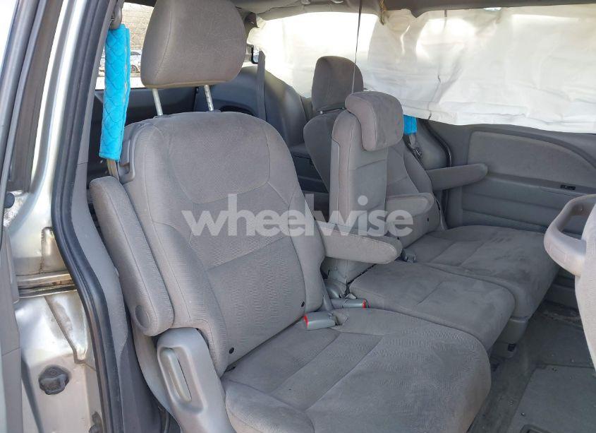 Photo 8 of 2010 Honda Odyssey EX (VIN 5FNRL3H42AB070190)