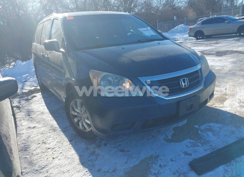 2010 Honda Odyssey EX (VIN 5FNRL3H43AB085765) main photo