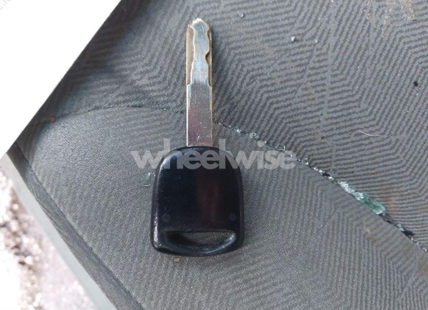 Photo 11 of 2010 Honda Odyssey EX (VIN 5FNRL3H43AB103309)