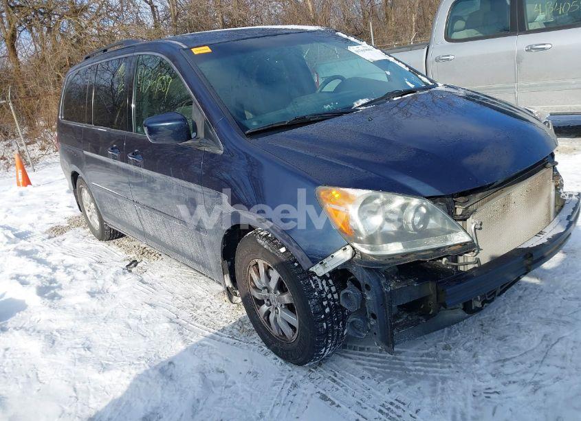2010 Honda Odyssey EX (VIN 5FNRL3H43AB105111) main photo