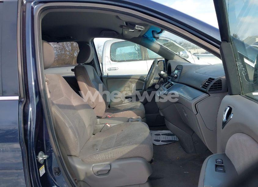 Photo 5 of 2010 Honda Odyssey EX (VIN 5FNRL3H43AB105111)