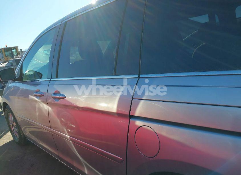 Photo 14 of 2010 Honda Odyssey EX (VIN 5FNRL3H43AB112222)