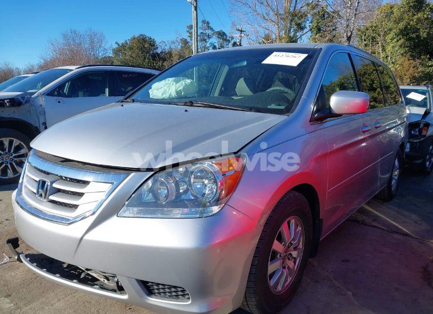 Photo 2 of 2010 Honda Odyssey EX (VIN 5FNRL3H43AB112222)