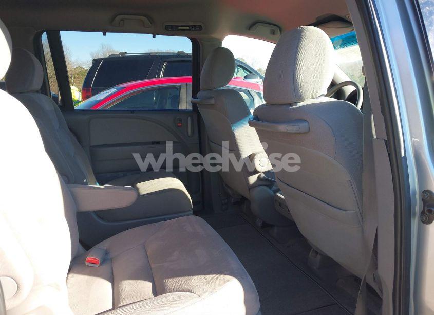 Photo 8 of 2010 Honda Odyssey EX (VIN 5FNRL3H43AB112222)