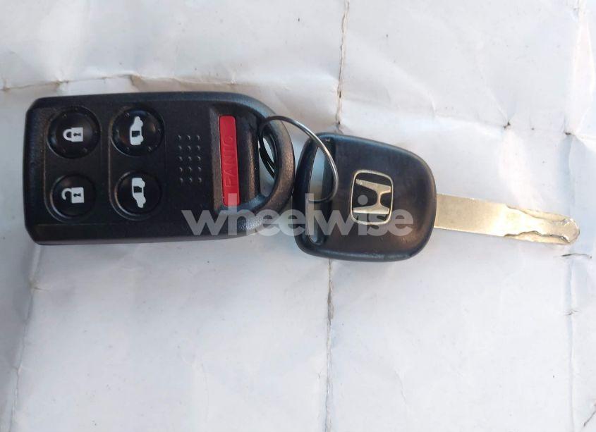 Photo 11 of 2010 Honda Odyssey EX (VIN 5FNRL3H44AB104095)