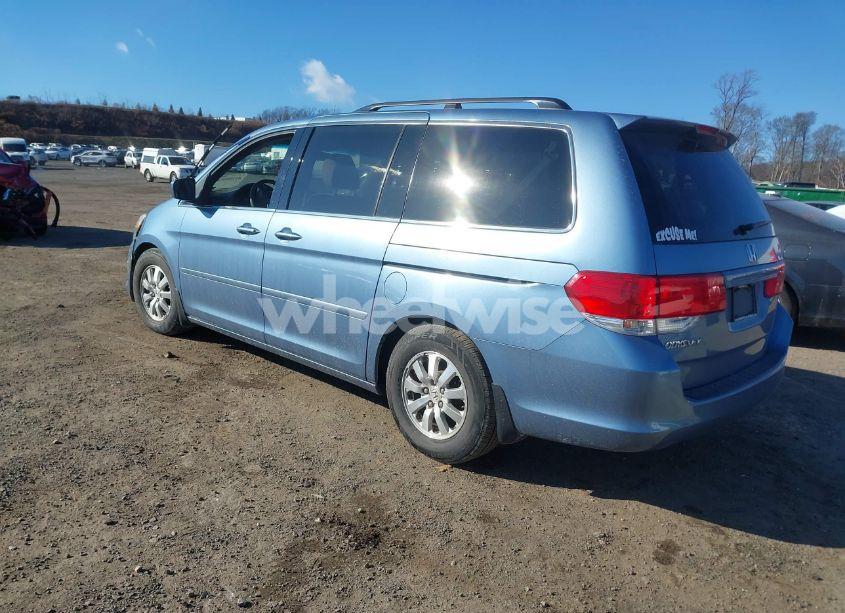 Photo 3 of 2010 Honda Odyssey EX (VIN 5FNRL3H44AB104095)