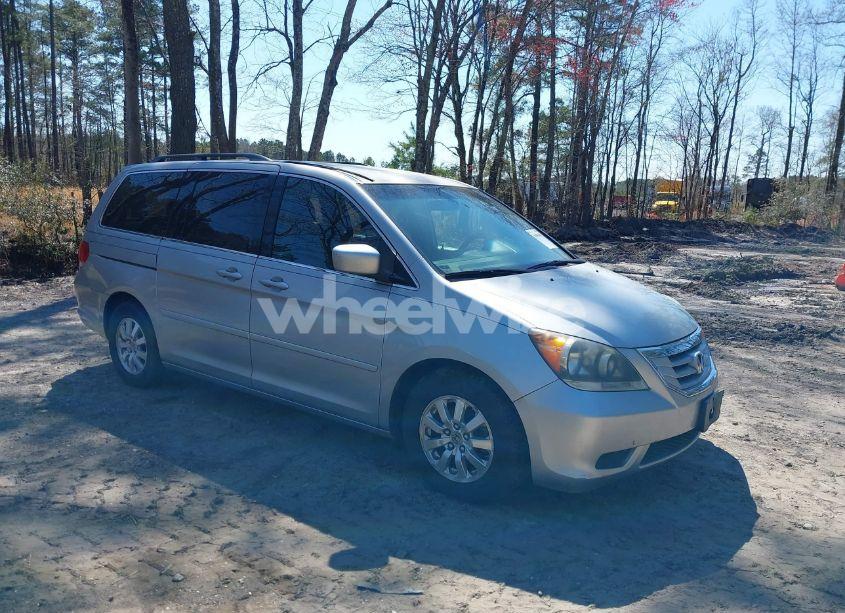 2010 Honda Odyssey EX (VIN 5FNRL3H44AB106865) main photo