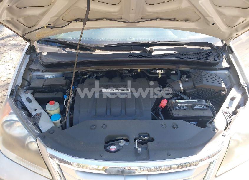 Photo 10 of 2010 Honda Odyssey EX (VIN 5FNRL3H44AB106865)