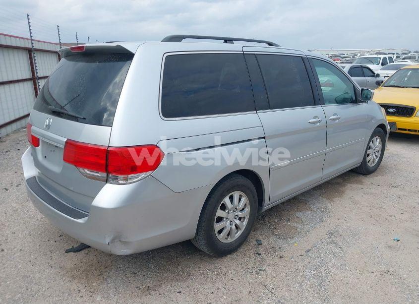 Photo 4 of 2010 Honda Odyssey EX (VIN 5FNRL3H46AB029321)