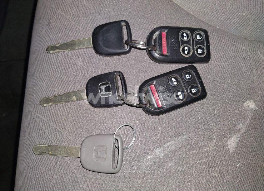 Photo 11 of 2010 Honda Odyssey EX (VIN 5FNRL3H46AB077515)